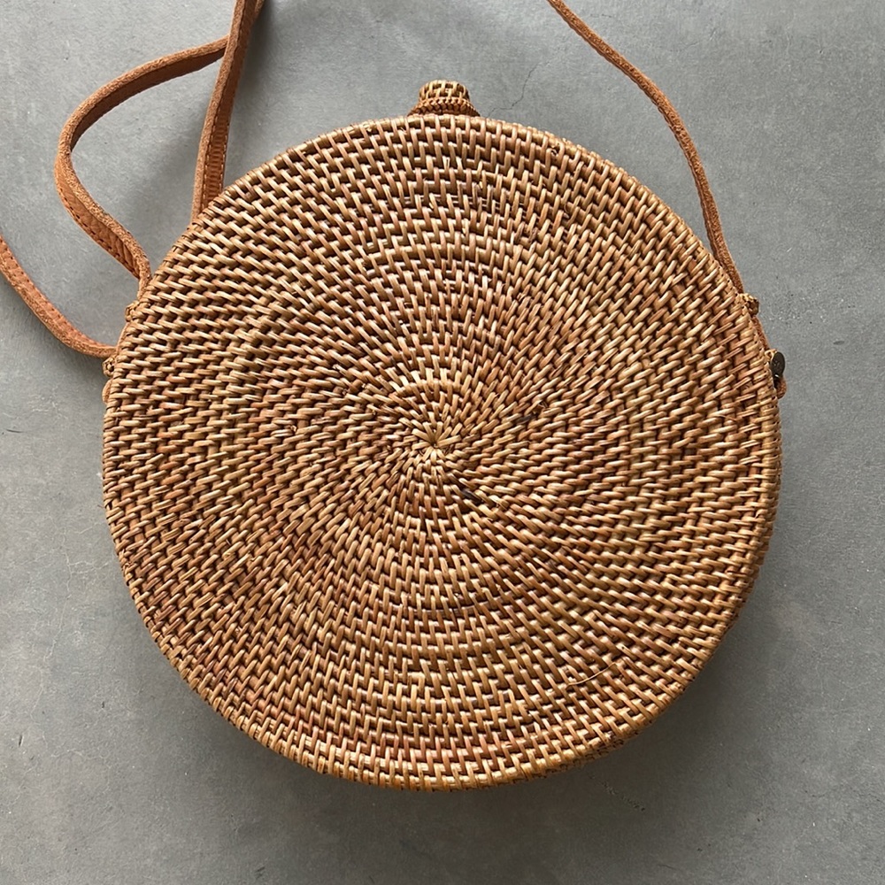 Handwoven Rattan Crossbody Bag - Picture 5 of 5